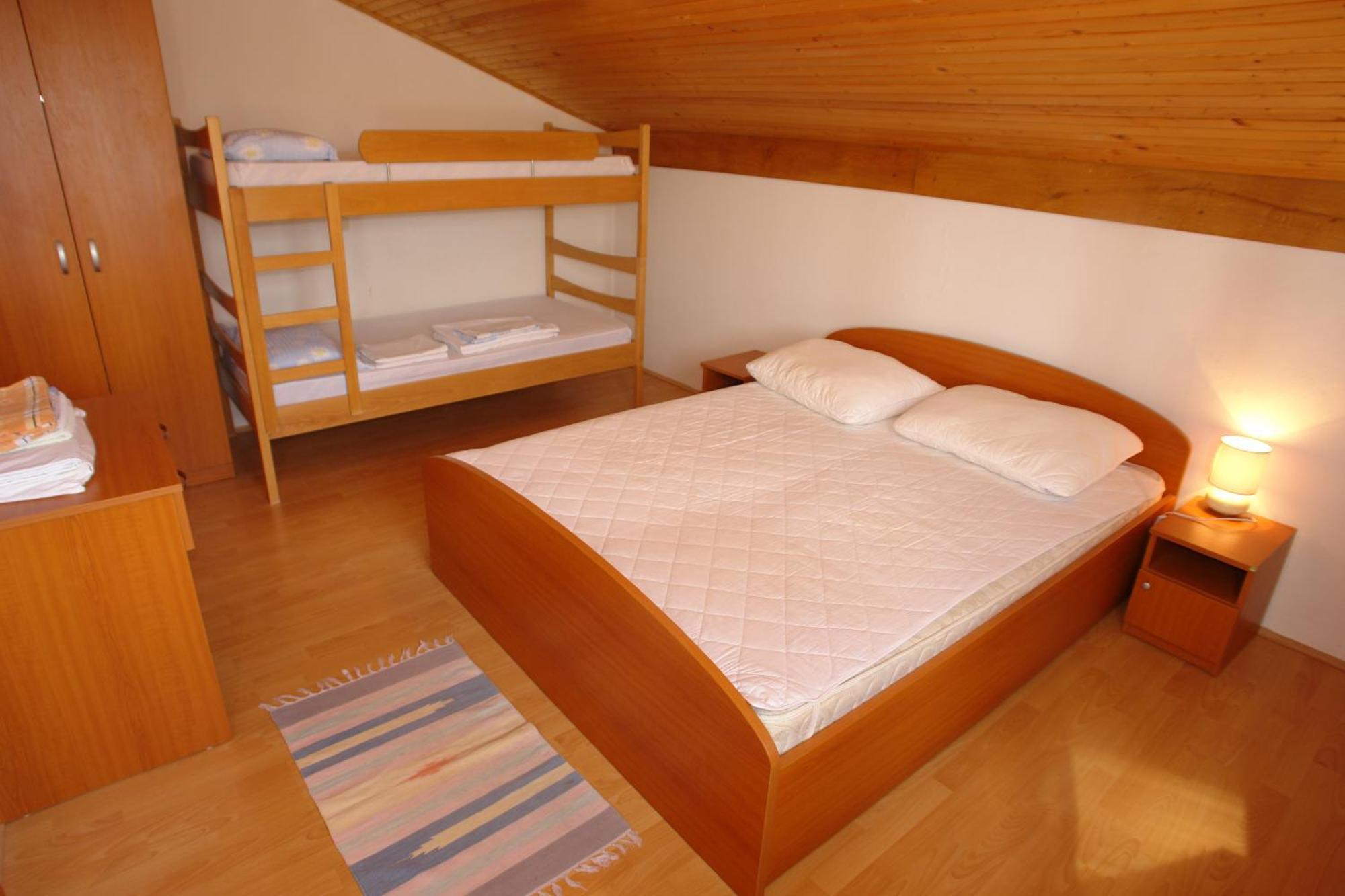 Apartments Dinko Novalja Luaran gambar
